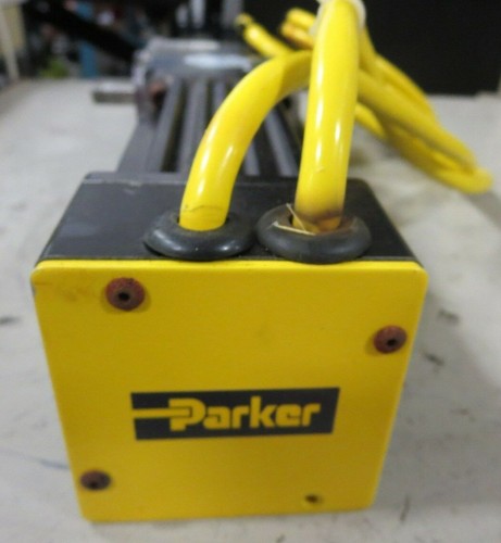 Parker Bayside J0702FE-N10N, RS60-100-LU Brushless Servo Motor & Gear Head - Picture 2 of 7