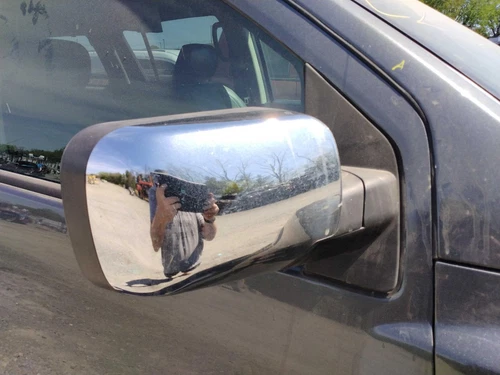 Used Right Door Mirror fits: 2011 Nissan Armada Power single arm mount w/o memor