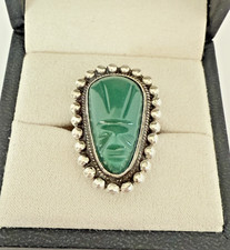 Vintage Mexican Sterling Silver Green Stone Agate Carved Tribal Ring Sz 7.5