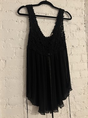F Cera Hilrsoz Saks Fifth Ave Vintage black Lace Lingerie Slip Dress Size Small