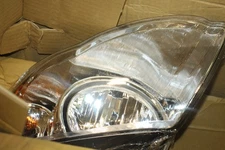 Eagle Eyes Headlight Chrysler Town & Country 05-07 CS205-B001L