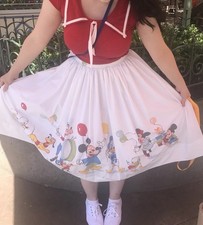 VINTAGE Disney Skirt Mickey Minnie Donald Print 28 waist