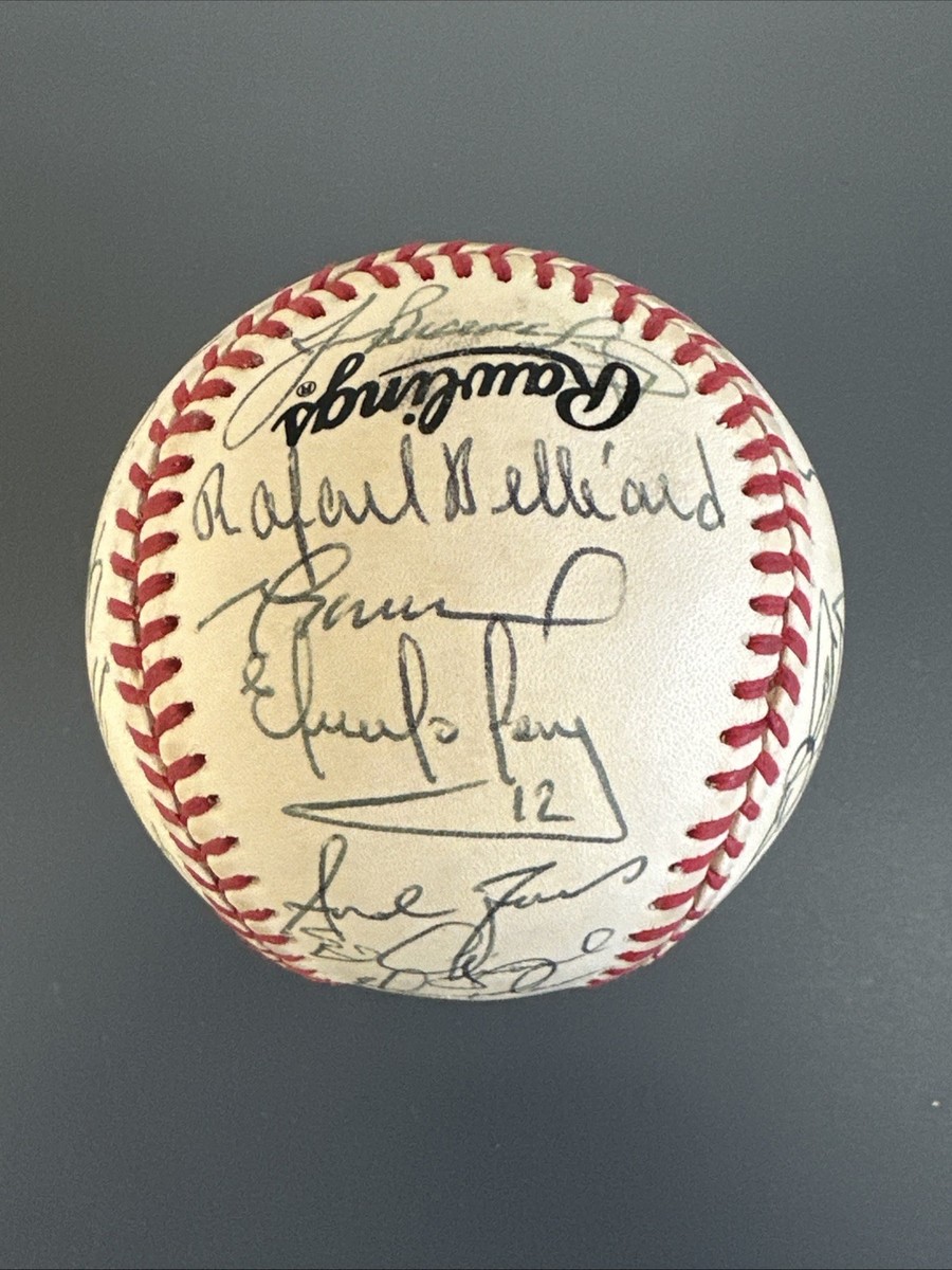 1996 Atlanta Braves NL Champs TEAM SIGNED Baseball 28 sigs w