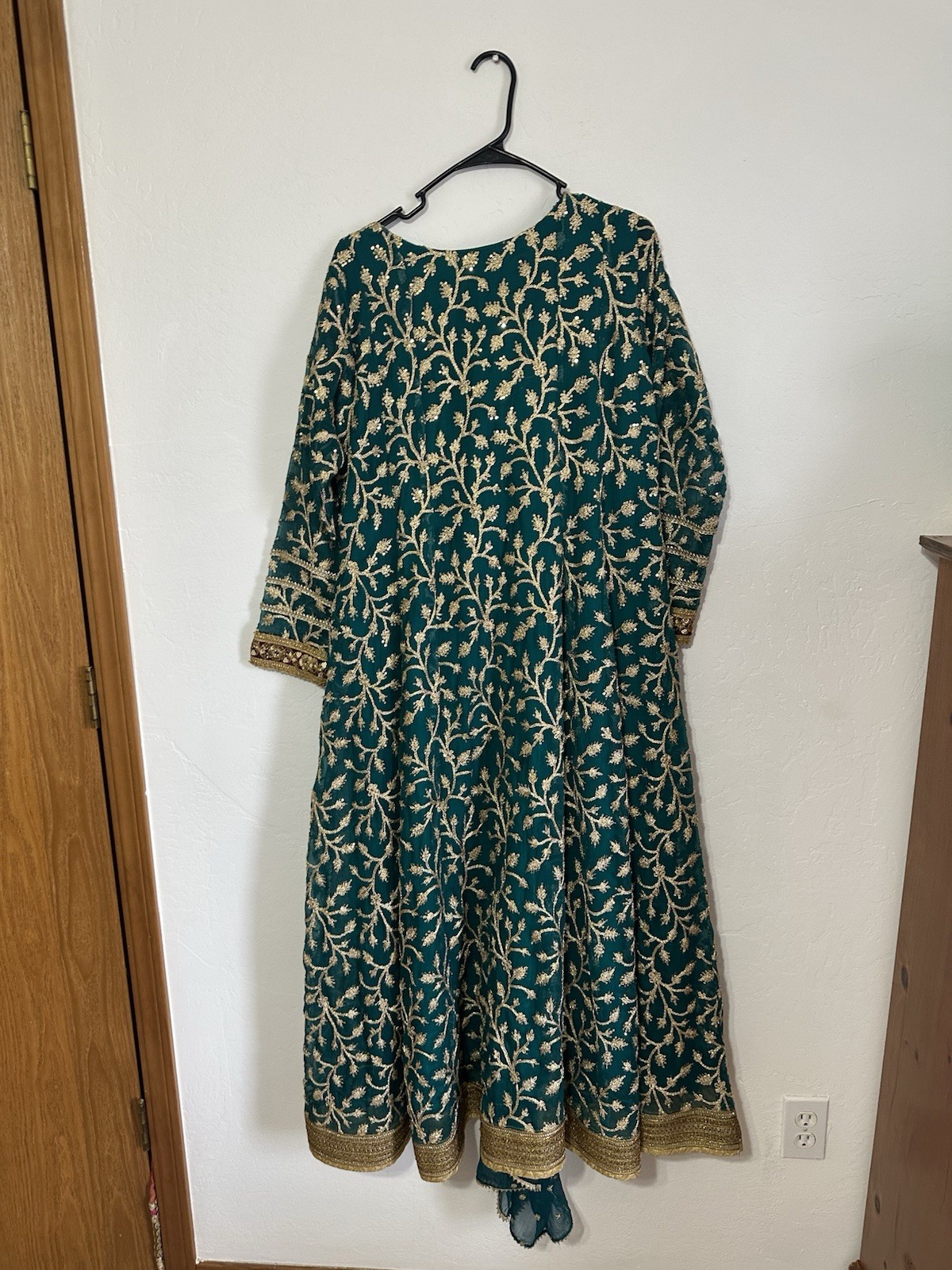 indian pakistani bollywood designer dresses - image 7