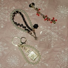 Bling Flower Heart Key Chain Faux Pearl Beaded Gold Black Red Crystal Elegant