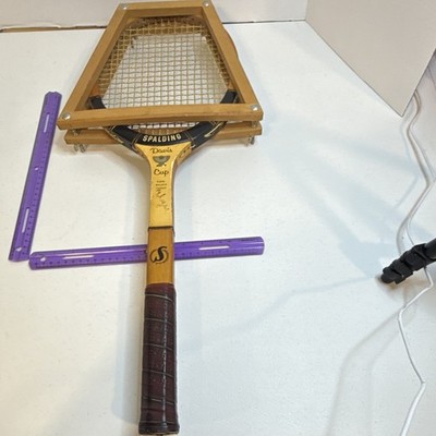 Spalding Davis Cup Wooden Tennis Racquet 4'' Grip 85 in² Head