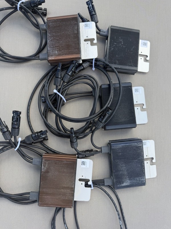 SolarEdge Power Optimizers Lot of 5 w/Cables, MC4 Connectors. Min. 10 needed.