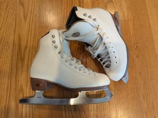Riedell Girls Size 2 White Leather Ice Figure Skates w/ ASTRO Eclipse Blades