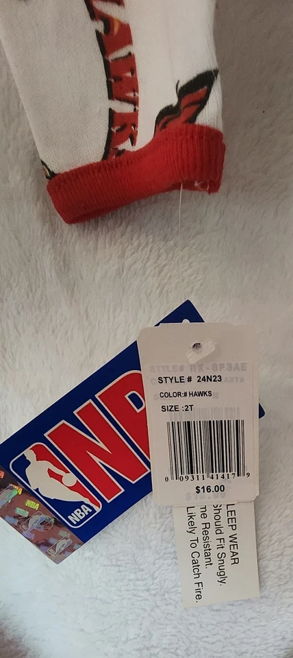 Novo pijama Reebok NBA Atlanta Hawks vestido de noite branco feminino tamanho 2T - Imagem 2 de 3