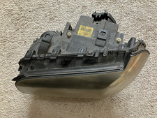 2006 Bmw X3 Oem Passenger Rh Halogen Headlight 2006 Bmw X3 Oem Passenger Rh Halogen Headlight