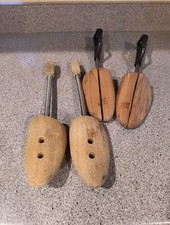 Lot Of 2 Vintage Florsheim/Unbranded Wooden Adjust Stretchers Shoe Travel Trees