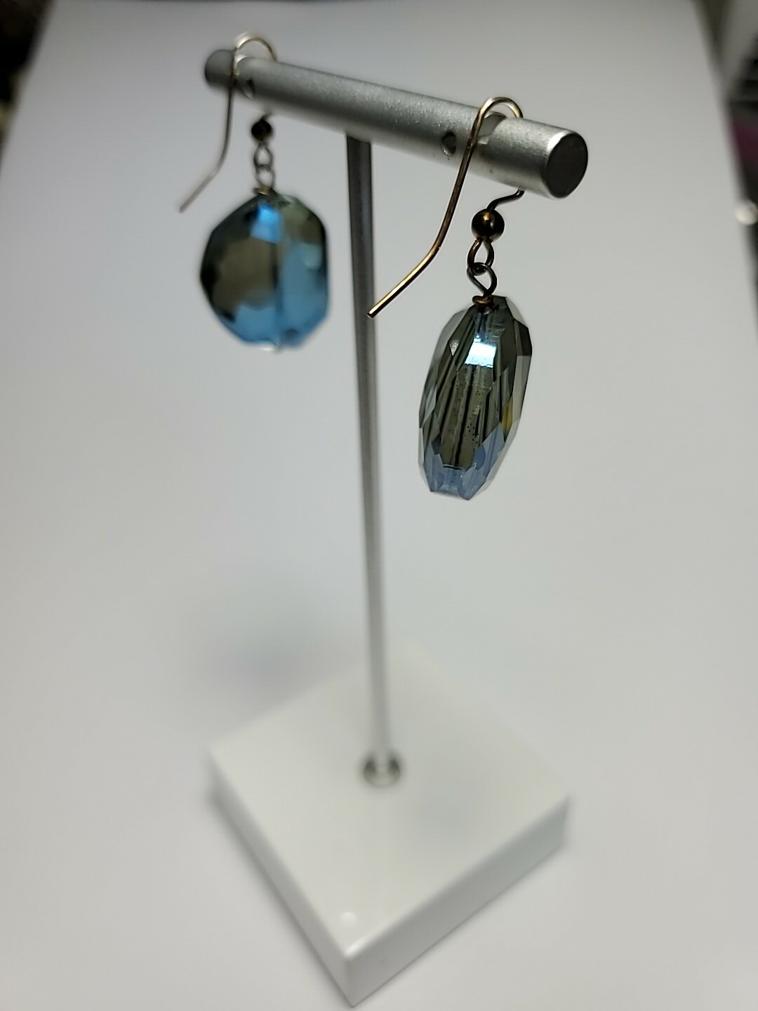 Antique Multiple Colored Earrings / Ring Fashion … - image 7