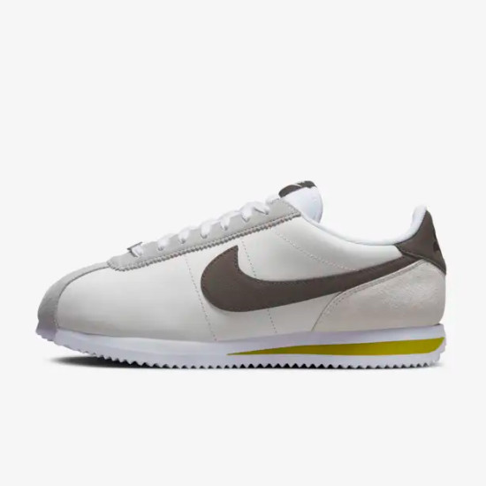 Кроссовки Nike Womens Cortez 23 SNKRs Day-magpie (FD0398-133) доставляются в ускоренном порядке