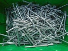 Quality Galvanised Round Wire Flat Head Nails 75mm x 3.75mm Bargain Price