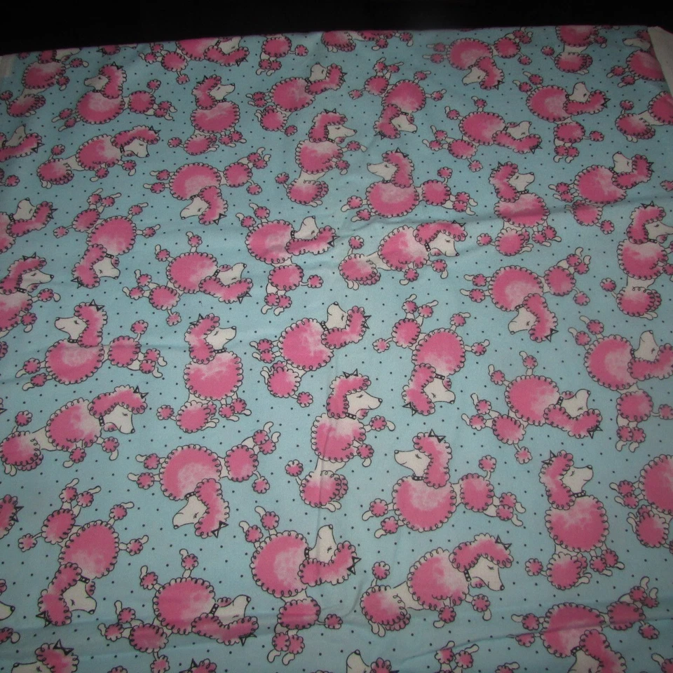 FLANNEL CLOTH 42x75" + 22x15" pink poodles on lt blue SPRINGMAID (sew rm bx5) - Image 3 of 3