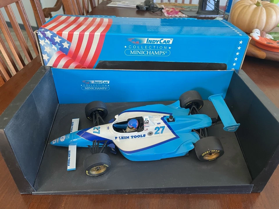 DEFECTIVE Minichamps 118 1995 Jacques Villeneuve Indy 500 Champion G3D - Image 2 of 3