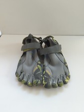 Vibram FiveFingers Shoes Womens EU W37 aprox. US 6.5 Gray Camo