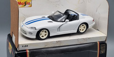 Modellautos 1:24 Maisto Dodge Viper RT/10 weiß 1996 OVP