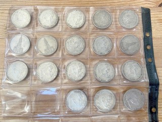 Konvolut Hindenburg Reichsmark 26 x 2 RM und 18 x 5 RM 340 Gramm Feinsilber