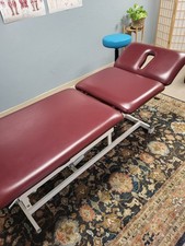 Physical Therapist Treatment Table Hydraulic Operation