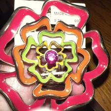Elastic Floral Art Deco Multicolor Enamel Bracelet on Gold Metal Links.