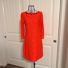 Size 4 - Vince Camuto - Lace Coral Dress