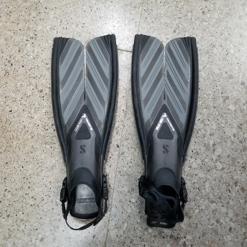 Scubapro Twin Speed Fins Gray/Black Size M-L Italy Made Open Heel