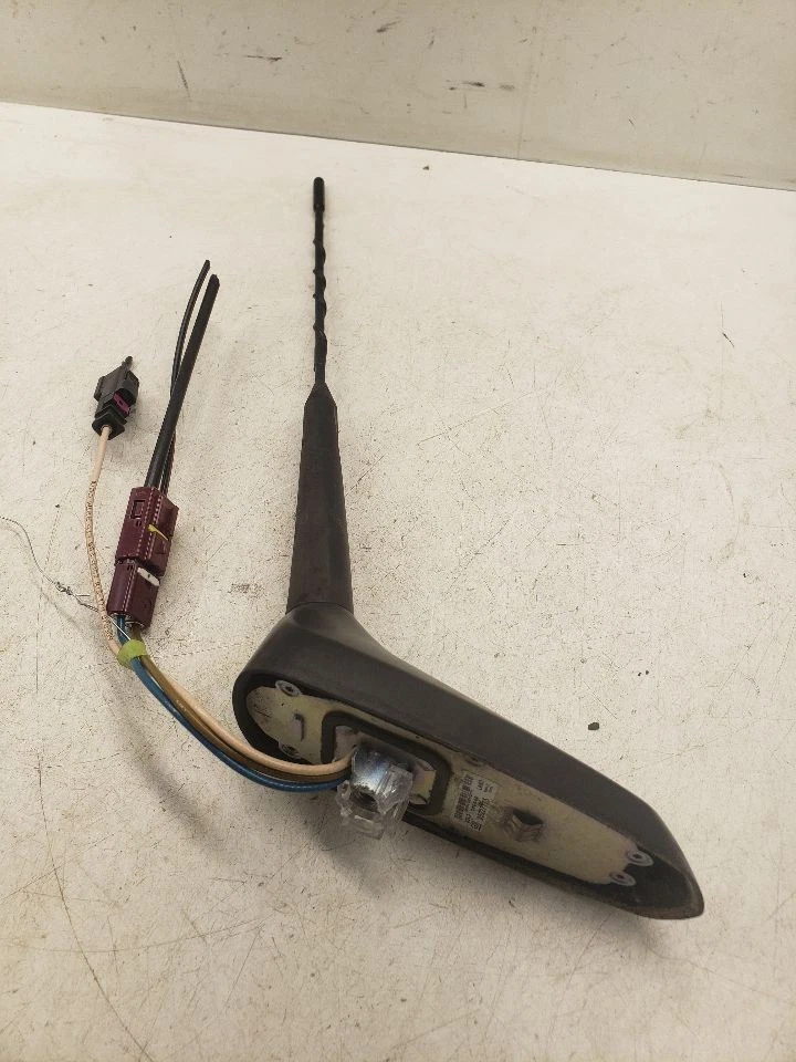 Antena CRUZE 2013 1423622 Foto 2 de 4