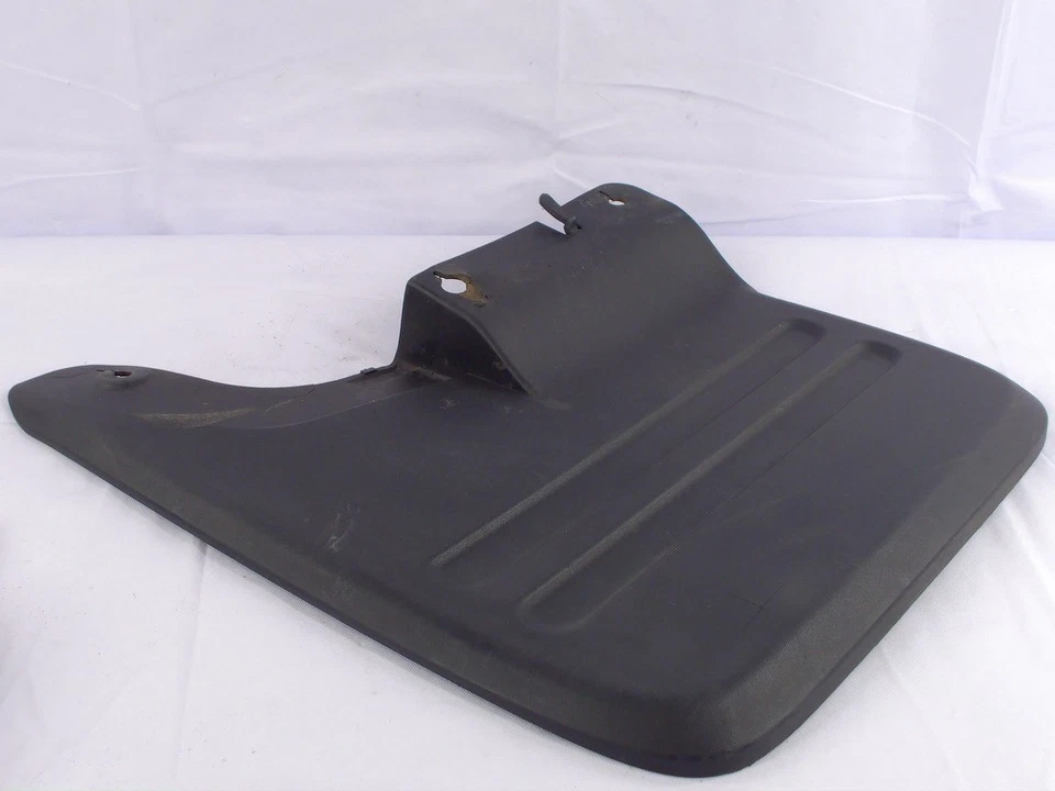 Guardabarros trasero izquierdo Toyota Tundra 2004-2006 doble cabina Foto 2 de 4