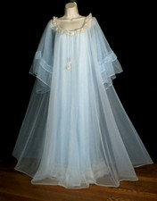 Vintage 1960s Luxury Nightgown Peignoir Robe Set Nightgown M