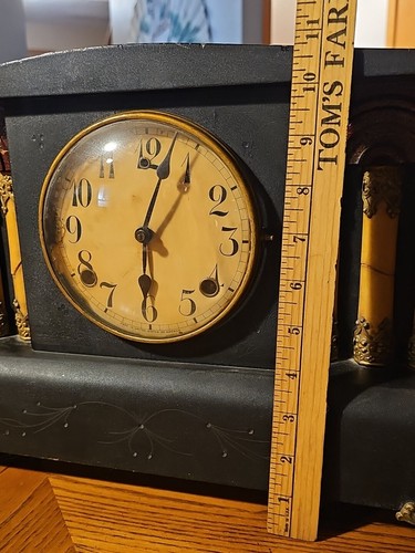 Antique William Gilbert Mantle Clock Wood Brass 3 Pillar Runs! - Picture 19 of 19