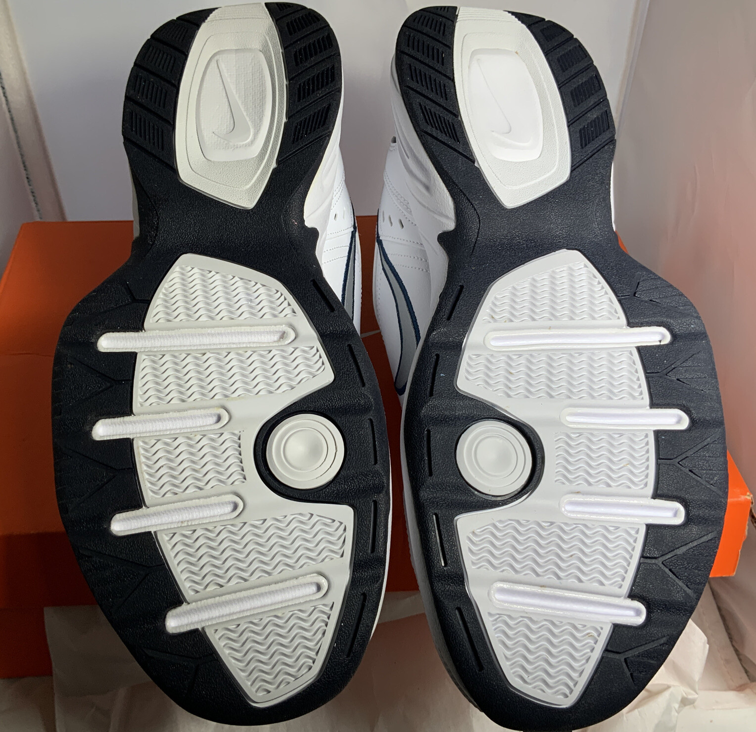 nike monarch waverunner