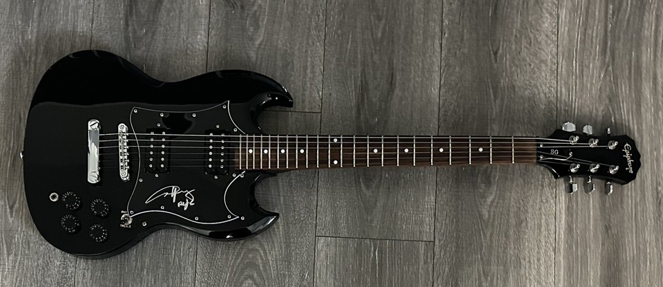 Angus Young Signed Guitar AC DC Autographed Guitar SG Gibson Epiphone ...