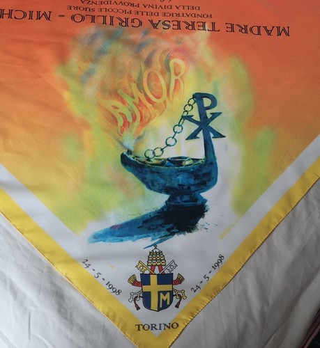 Madre Teresa Grillo Michel 'Emmedue' Large Scarf Collectable Colourful - Picture 5 of 8