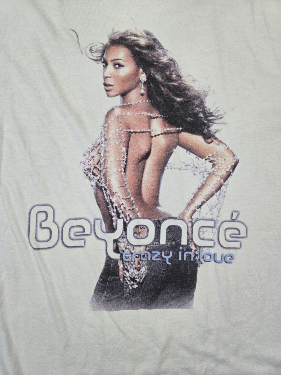 Vintage Beyonce Crazy In Love Tour T-Shirt, Sz L 21.5x29 Vintage Beyonce Crazy In Love Tour T-Shirt, Sz L 21.5x29