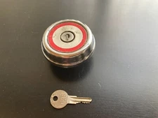 Vintage Locking Gas Cap Car Part Original Stant XO-1664 With Key Rat Rod Chrome