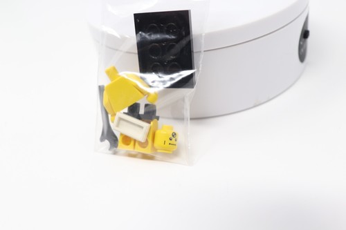 New Lego CMF Series 1 Minifigure - Demolition Crash Test Dummy 8683 (col01-8) - Picture 4 of 4