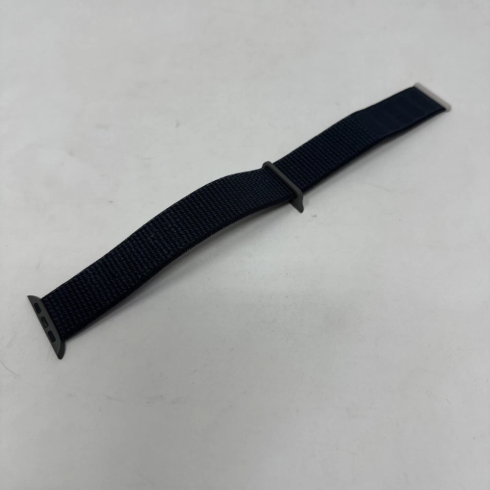 Genuine Apple Watch Sport loop (41mm)Midnight (Fits130–200mm wrists ) - Image 3 of 4