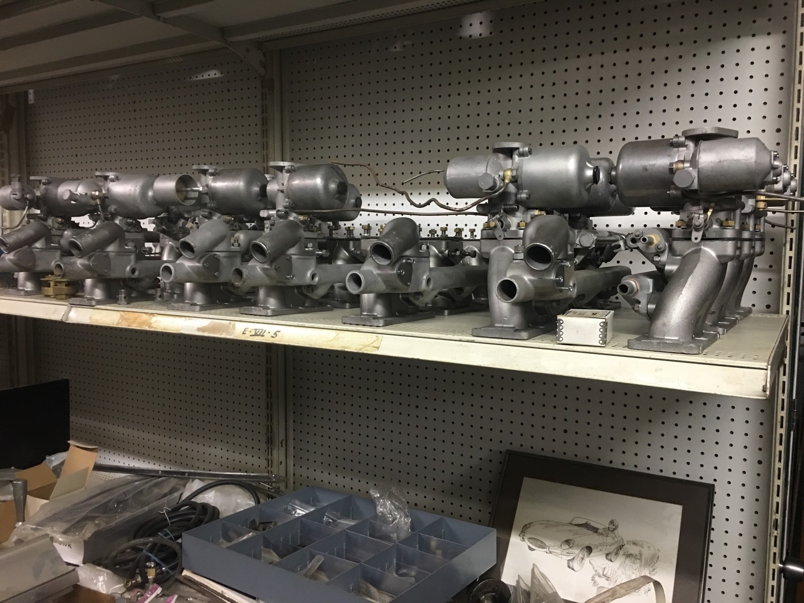 JAGUAR XKE 3 8 E TYPE TRIPLE SU CARBURETOR SET HD8 COMPLETE CARBS jaguar-xke-3-8-e-type-triple-su-carburetor-set-hd8-complete-carbs