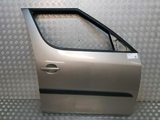 Porte avant et accessoires Skoda ROOMSTER