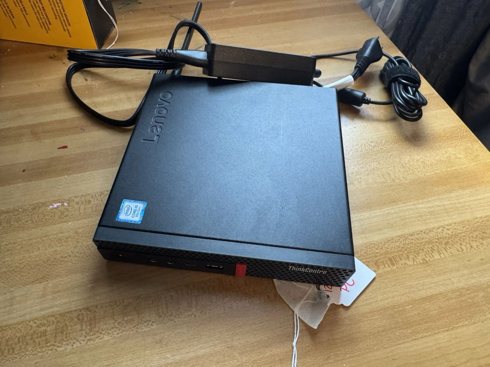 Lenovo ThinkCentre M720q Tiny