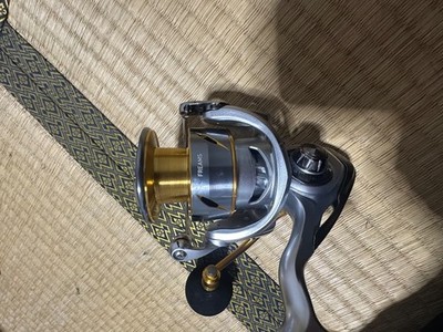Daiwa FREAMS LT5000-CXH Spinning Reel with PE Line Used