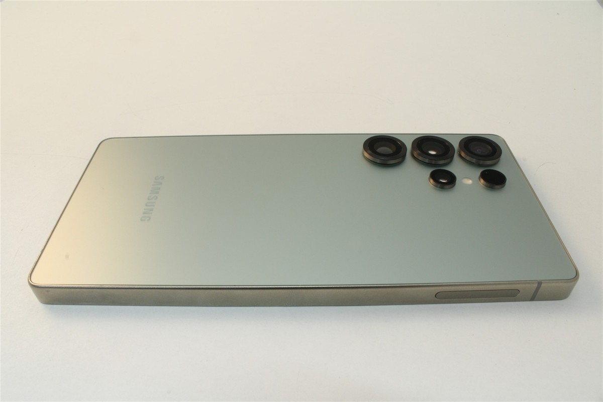 Samsung Galaxy S25 Ultra - 256 GB - Titanium Jadegreen (Unlocked 
