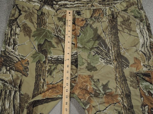 VINTAGE Liberty Pants Mens 2XL 46x31 Realtree Camo Cargo Adjustable Hunting USA - Picture 5 of 11