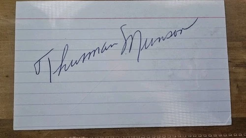 Thurman Munson Signed/Autographed Index Card  - product listing photo