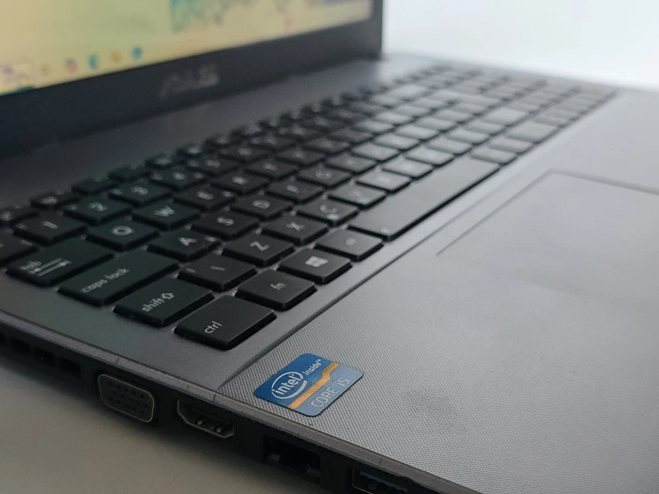 Asus X550C 15.6" Laptop Intel i5-3337U 1.80GHz 4GB Ram 250GB HDD Windows 10 - Image 4 of 4