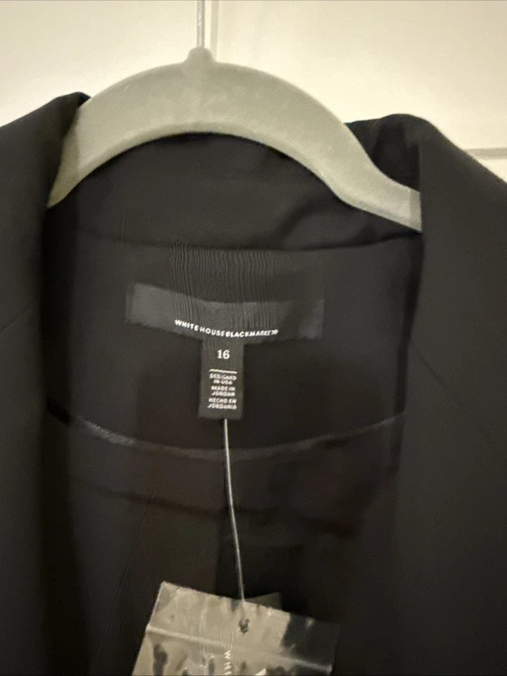 Blazer de tres botones WHBM Signature 16 nuevo con etiquetas Foto 2 de 3