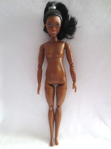 ¡NUEVO! Barbie Hecha Para Moverse Muñeca Yoga Totalmente Articulada Morena Teresa Curvilínea DESNUDA - Imagen 2 de 2