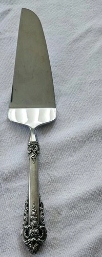 Wallace Grande Baroque Sterling Silver Handle Pie Cake Server