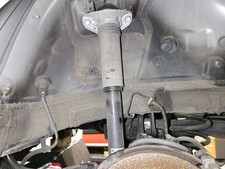 485308Z084 STOßDÄMPFER LINKS HINTEN / 235047 FÜR TOYOTA COROLLA HATCHBACK _E21_